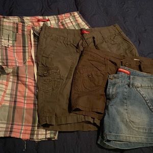 4 pairs shorts